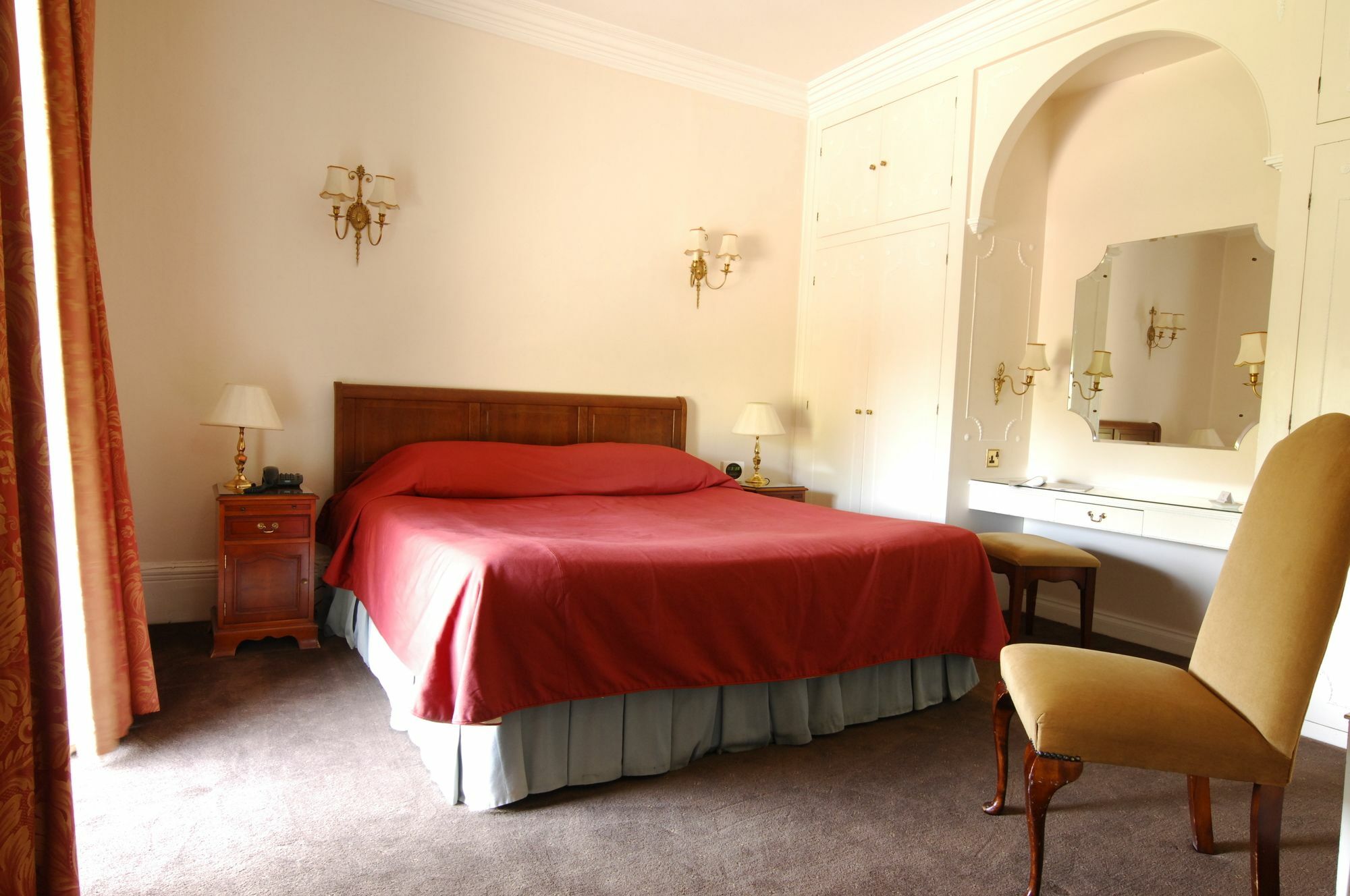 Hotel The French Horn Reading Zewnętrze zdjęcie